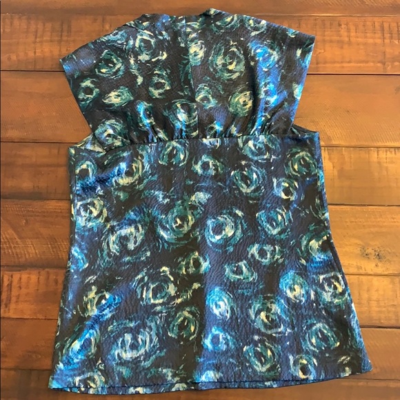 Ann Taylor square neck silk blouse with pleating - Picture 4 of 6